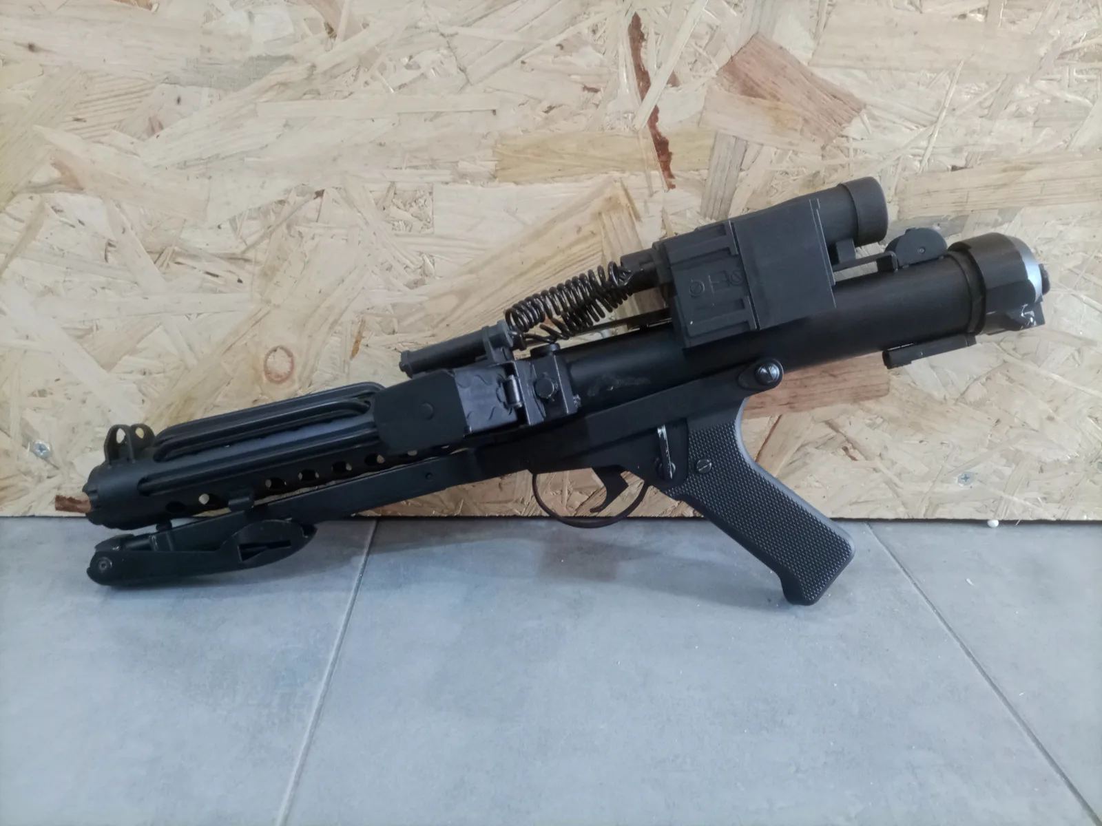E11 Blaser
